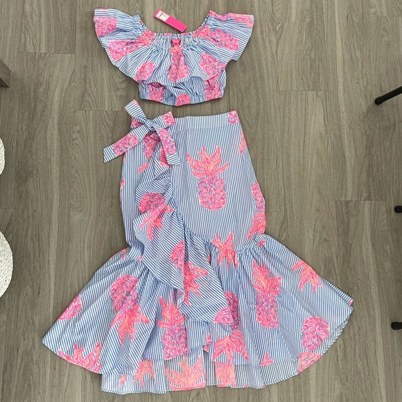 Lilly Pulitzer Dresses & Skirts - NWT Lilly Pulitzer Larissa set Rum Swizzle size 6